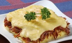 ESCONDIDINHO DE CARNE DE SOL